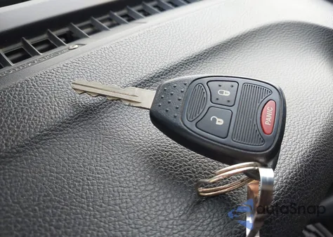 2011 Jeep Wrangler Unlimited Rubicon из США, поврежденный, VIN 1J4BA6H10BL536027